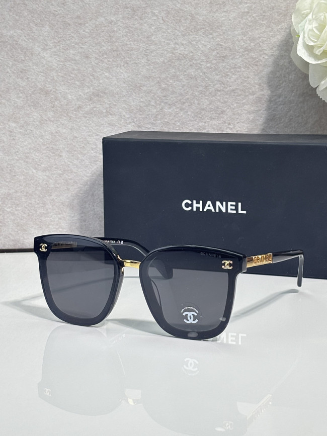 CHNL Sunglasses AAAA-7363