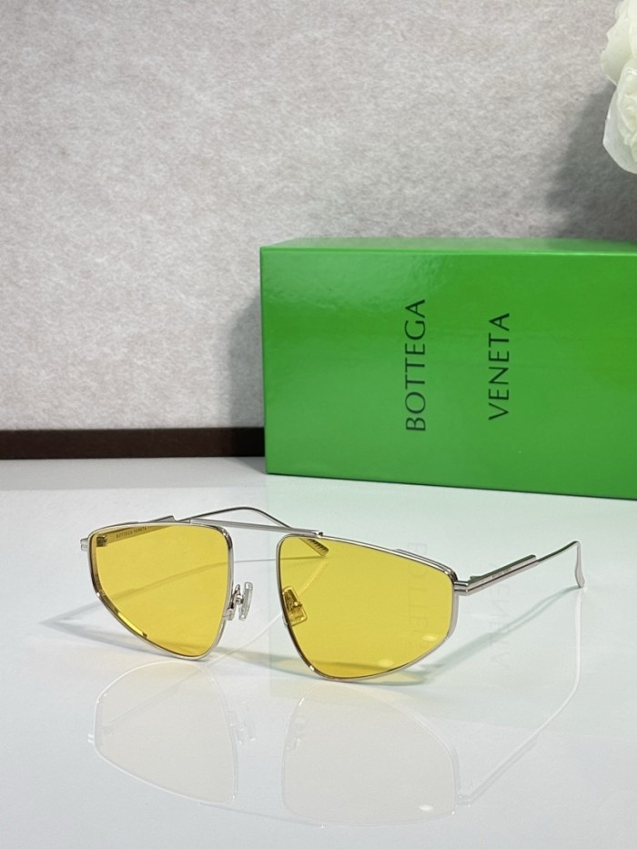 Bottega Veneta Sunglasses AAAA-1002