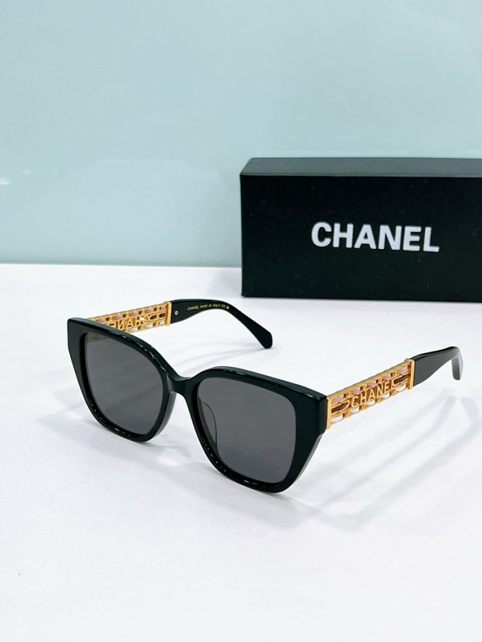 CHNL Sunglasses AAAA-7160