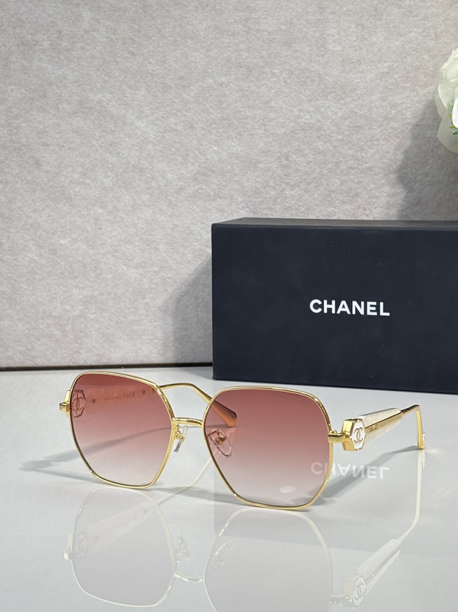 CHNL Sunglasses AAAA-7443