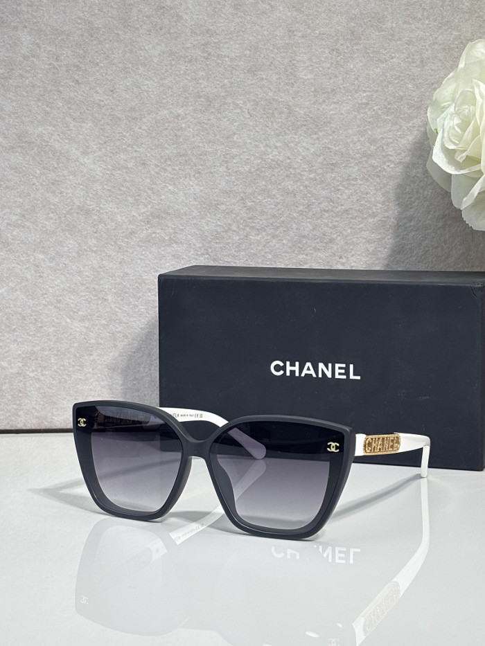 CHNL Sunglasses AAAA-7365
