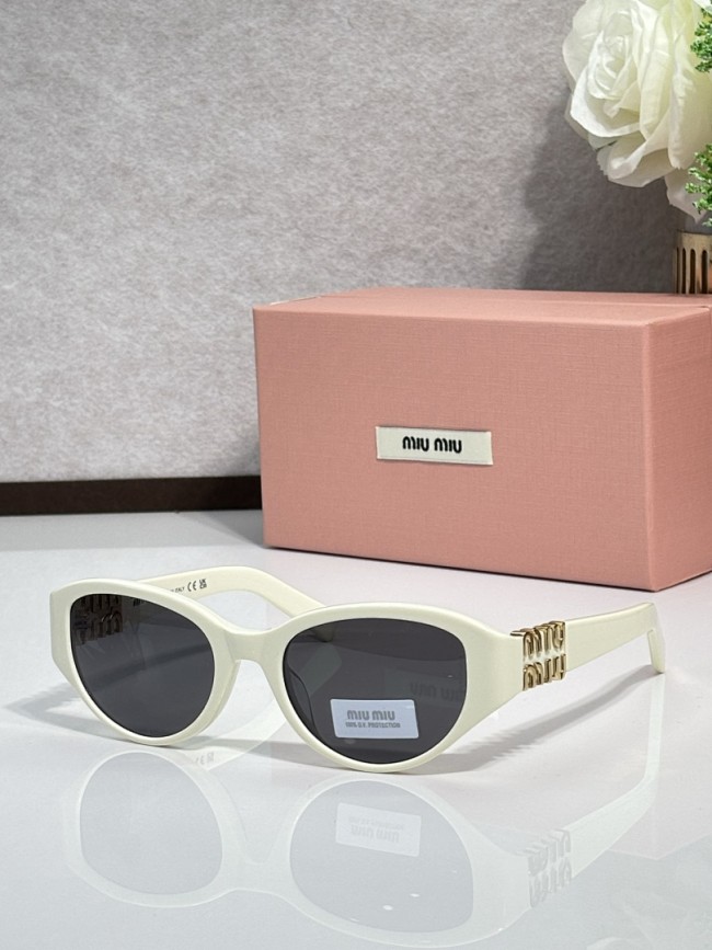 Miu Miu Sunglasses AAAA-3375