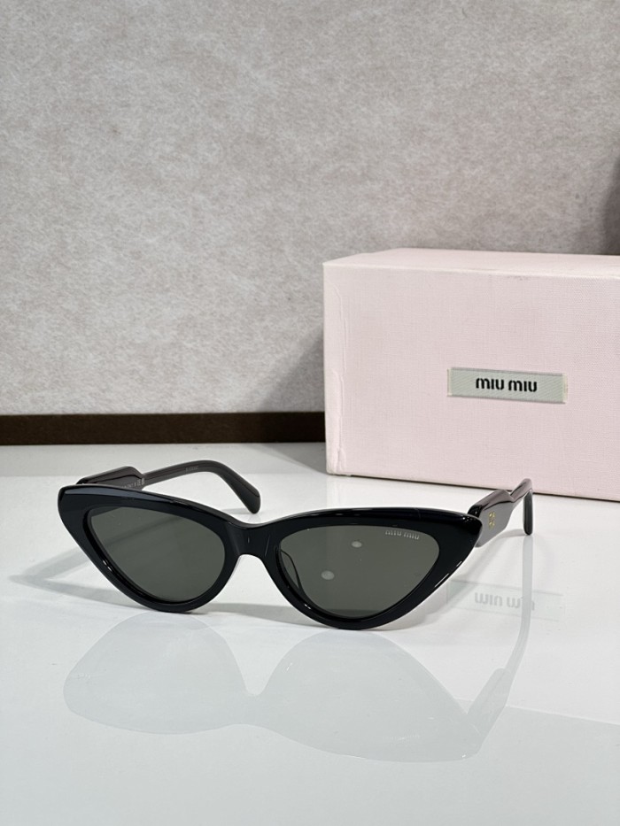 Miu Miu Sunglasses AAAA-3152