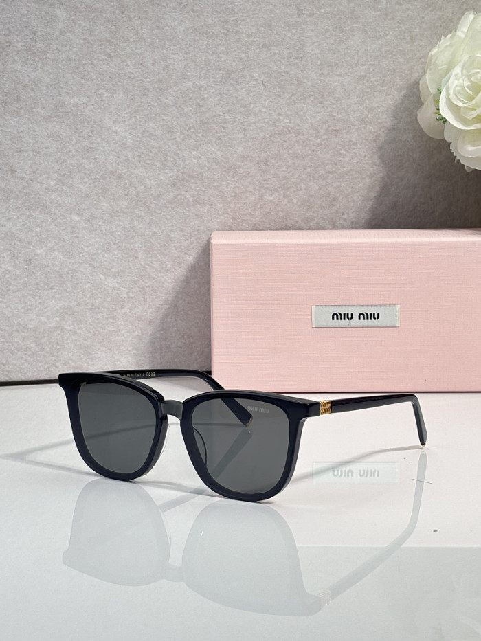 Miu Miu Sunglasses AAAA-3639