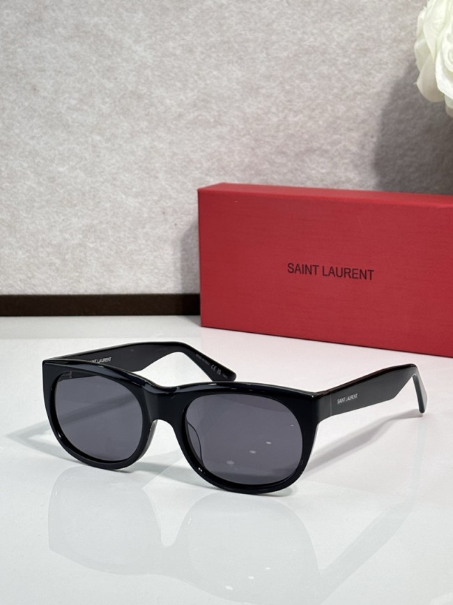 YL  Sunglasses AAAA-1784