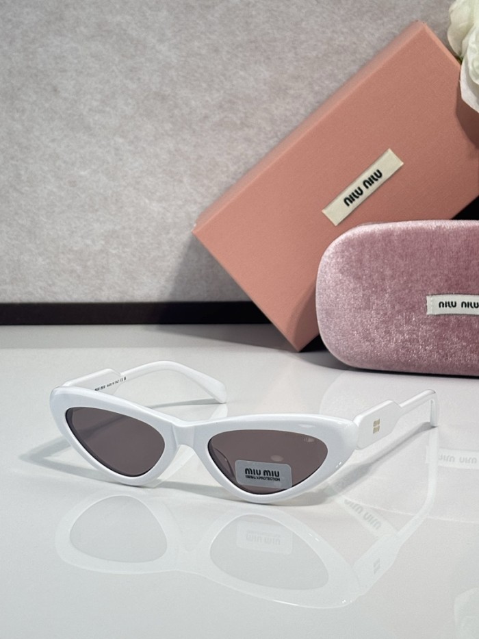 Miu Miu Sunglasses AAAA-3225