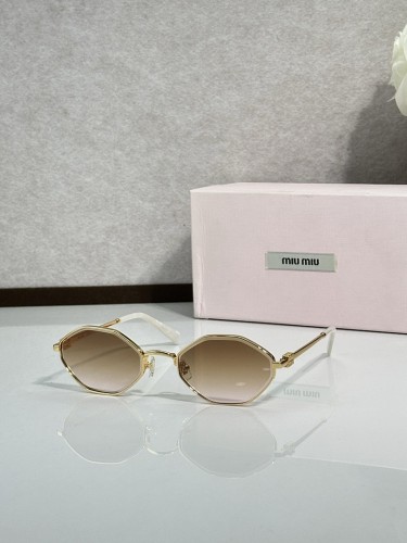 Miu Miu Sunglasses AAAA-3147