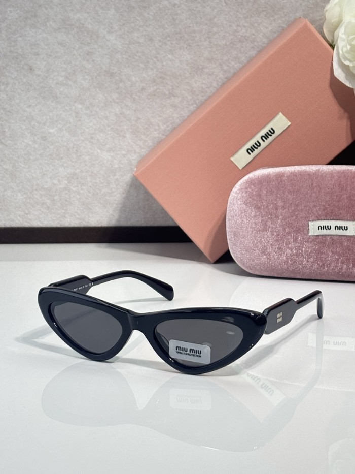 Miu Miu Sunglasses AAAA-3232