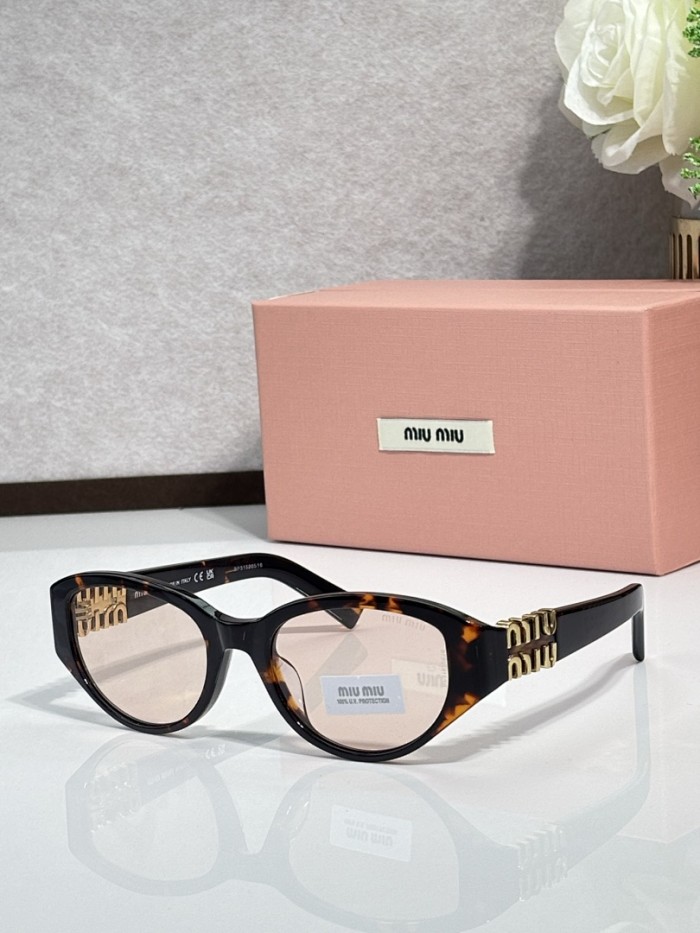 Miu Miu Sunglasses AAAA-3372