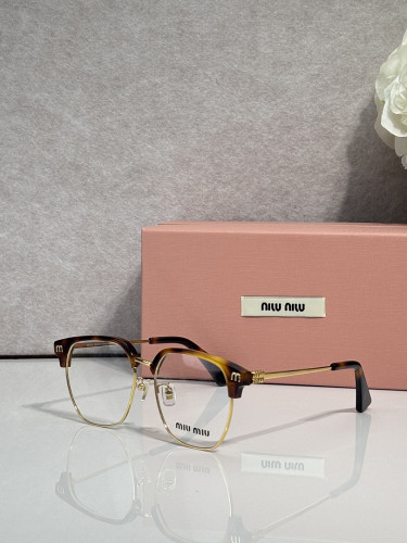 Miu Miu Sunglasses AAAA-3585
