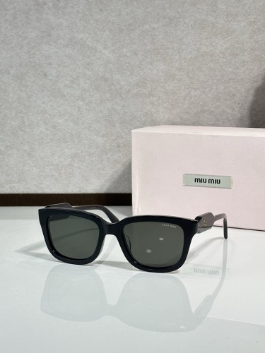 Miu Miu Sunglasses AAAA-3134