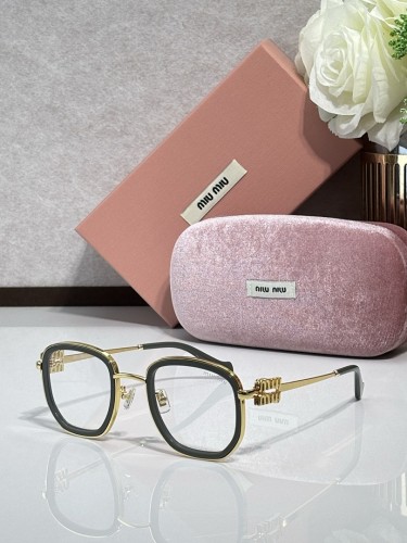Miu Miu Sunglasses AAAA-3289