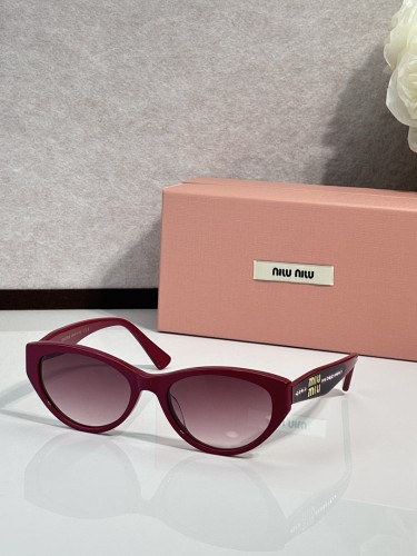 Miu Miu Sunglasses AAAA-3332