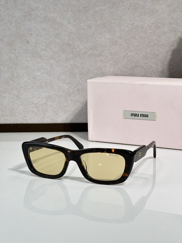Miu Miu Sunglasses AAAA-3160