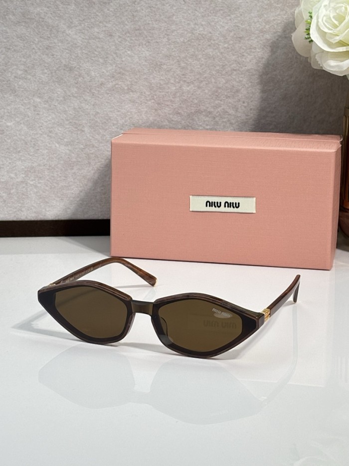 Miu Miu Sunglasses AAAA-3381