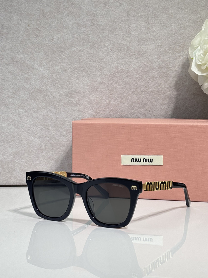 Miu Miu Sunglasses AAAA-3572