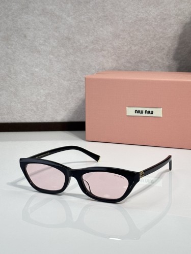 Miu Miu Sunglasses AAAA-3282