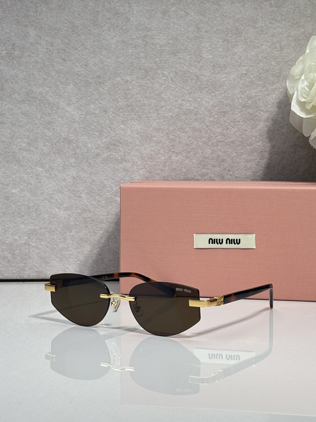 Miu Miu Sunglasses AAAA-3560