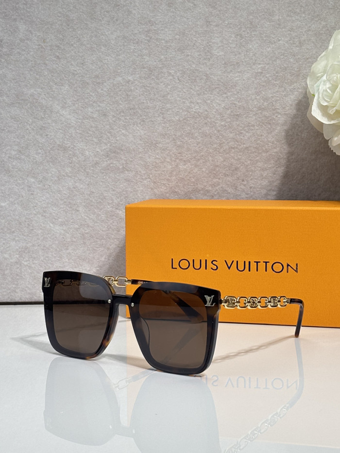 LV Sunglasses AAAA-7813