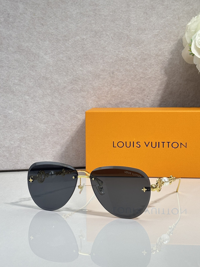 LV Sunglasses AAAA-7935