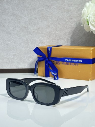 LV Sunglasses AAAA-7684