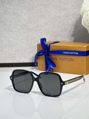 LV Sunglasses AAAA-7658