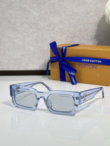 LV Sunglasses AAAA-7595
