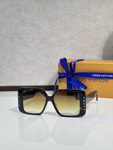 LV Sunglasses AAAA-7559