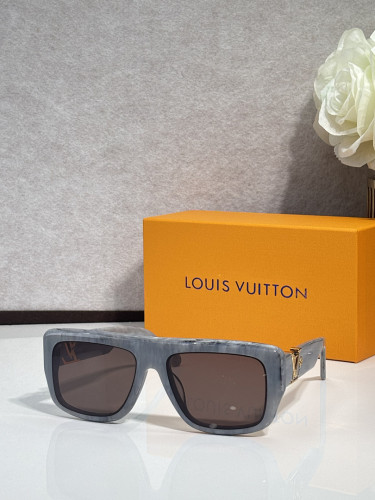 LV Sunglasses AAAA-7801