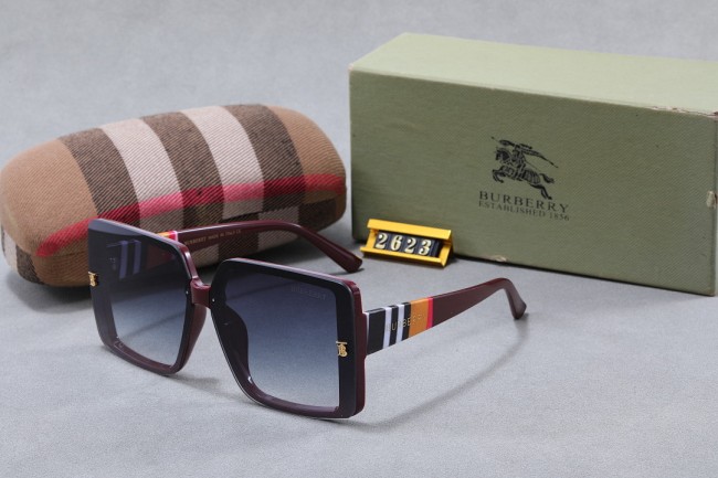 Burberry Sunglasses AAA-333