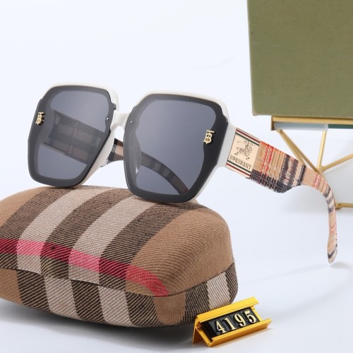 Burberry Sunglasses AAA-411