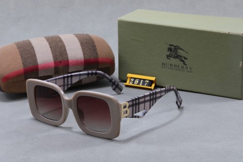 Burberry Sunglasses AAA-327