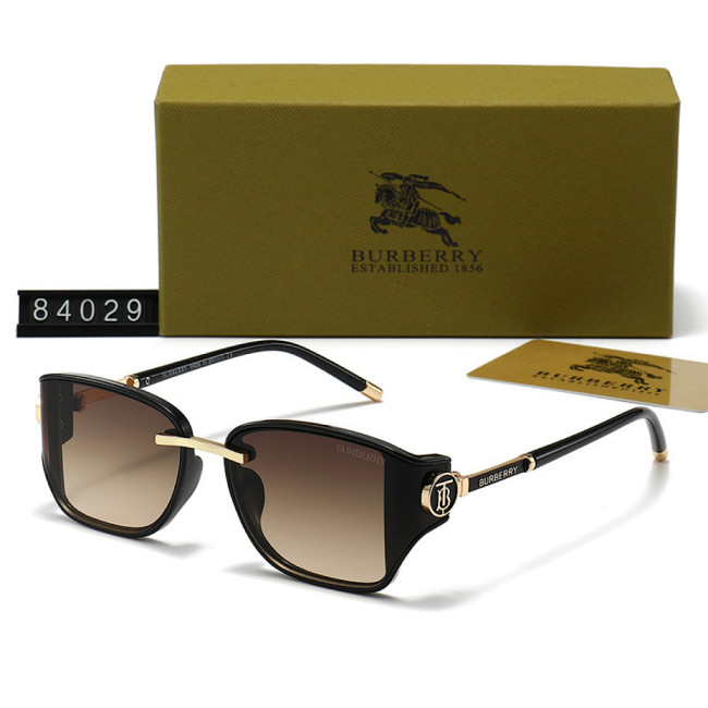 Burberry Sunglasses AAA-515
