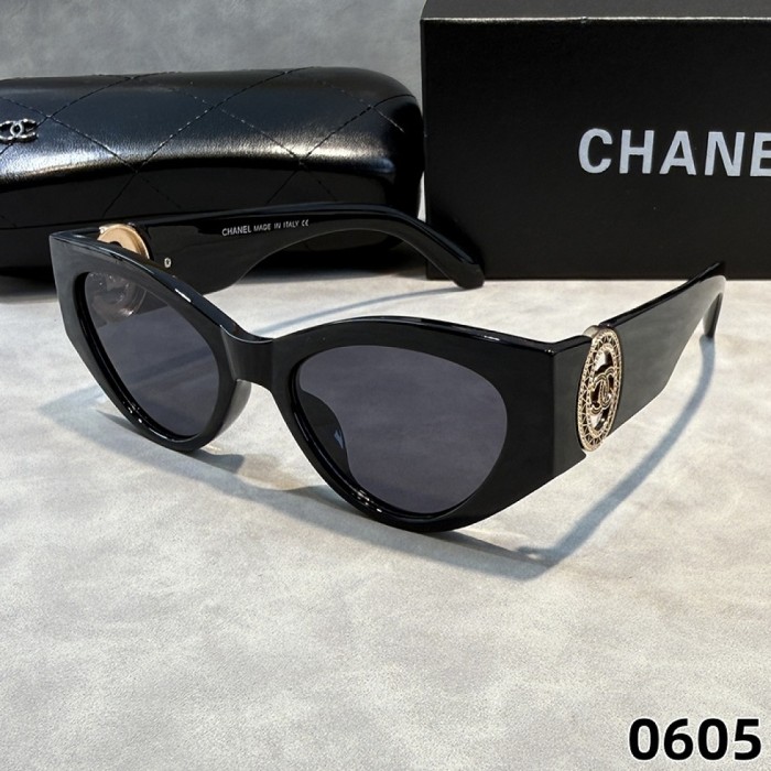 CHNL Sunglasses AAA-977
