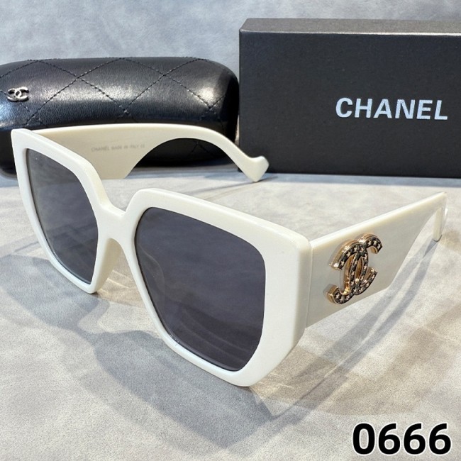 CHNL Sunglasses AAA-1630