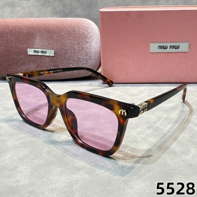 Miu Miu Sunglasses AAA-674