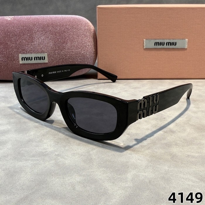 Miu Miu Sunglasses AAA-382