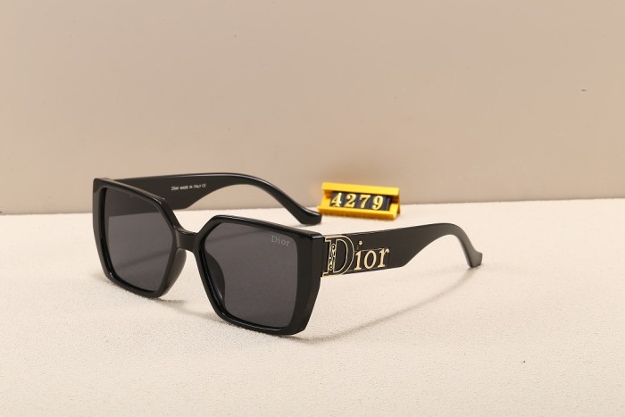 Dior Sunglasses AAA-641