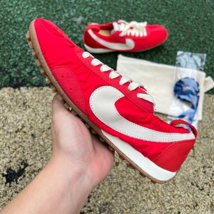 Jacquemus x Nike Jacumoon Shoes-003