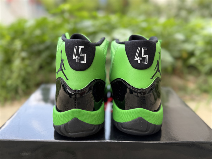 Authentic Air Jordan 11 Retro Celits