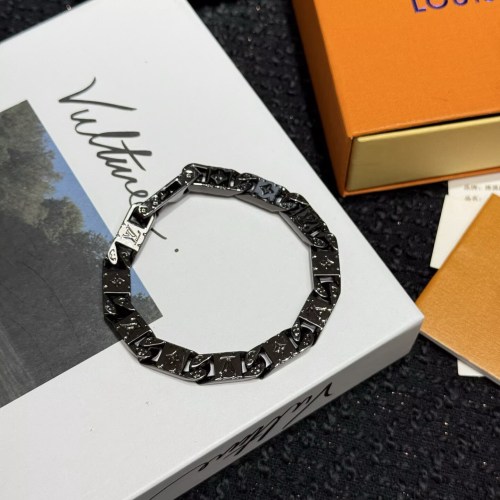 LV Bracelet-033