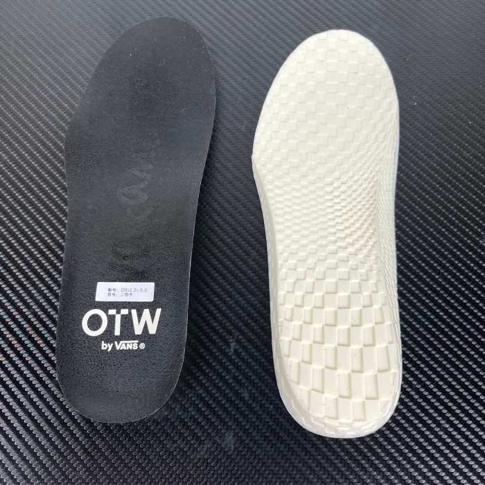 Authentic Vans OTW Era 95 DST Shoes-009