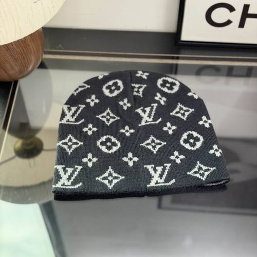 LV Hats AAA-1723