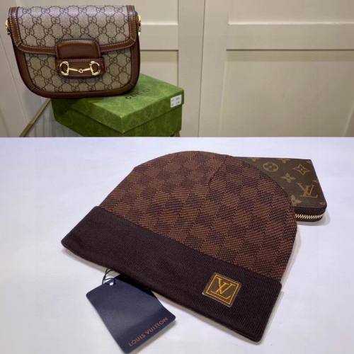 LV Hats AAA-1692
