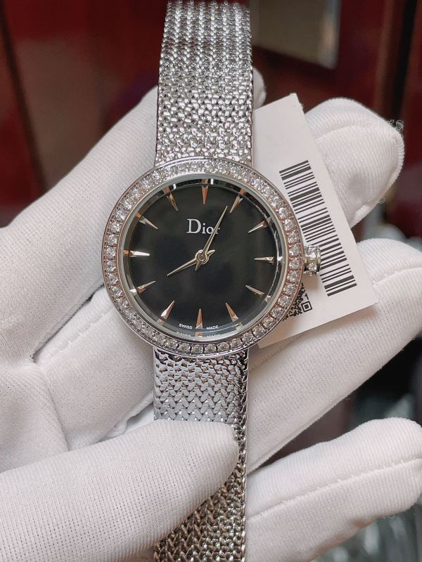 ディオールのレディース腕時計