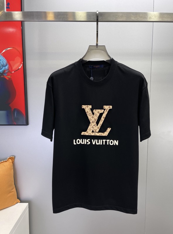LV Tシャツ