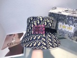 Diorの帽子