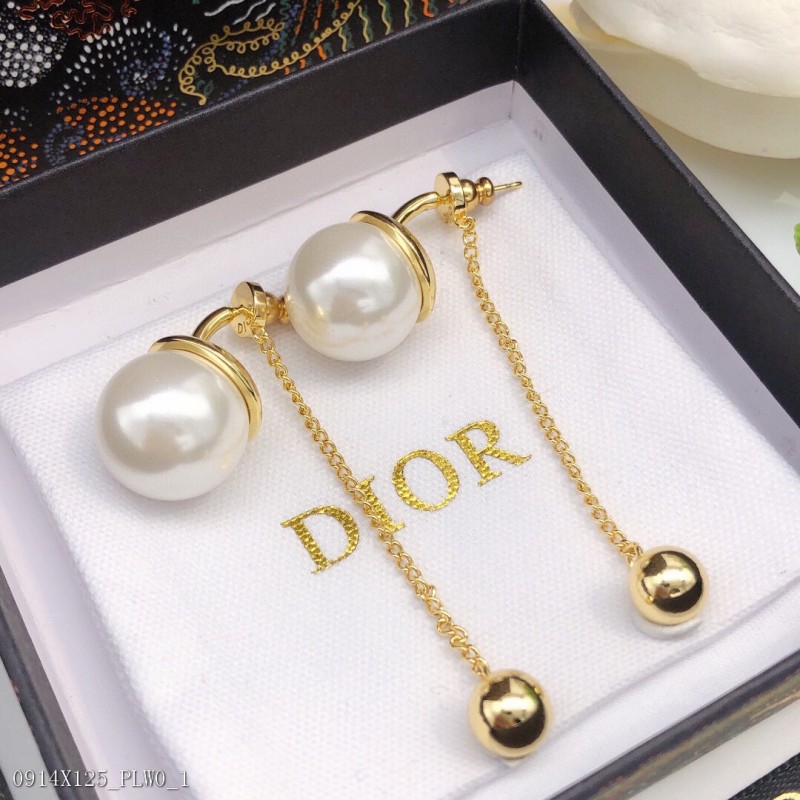 Diorのイヤリングおしゃれなイヤリングレディースイヤリング