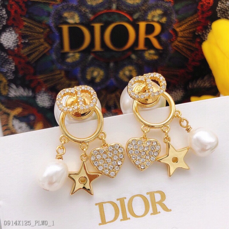 Diorのイヤリングおしゃれなイヤリングレディースイヤリング 真珠のイヤリング真鍮素材