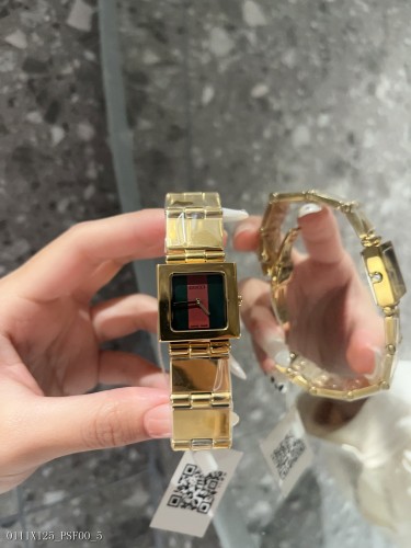 Gucciレディース腕時計腕時計22 mm